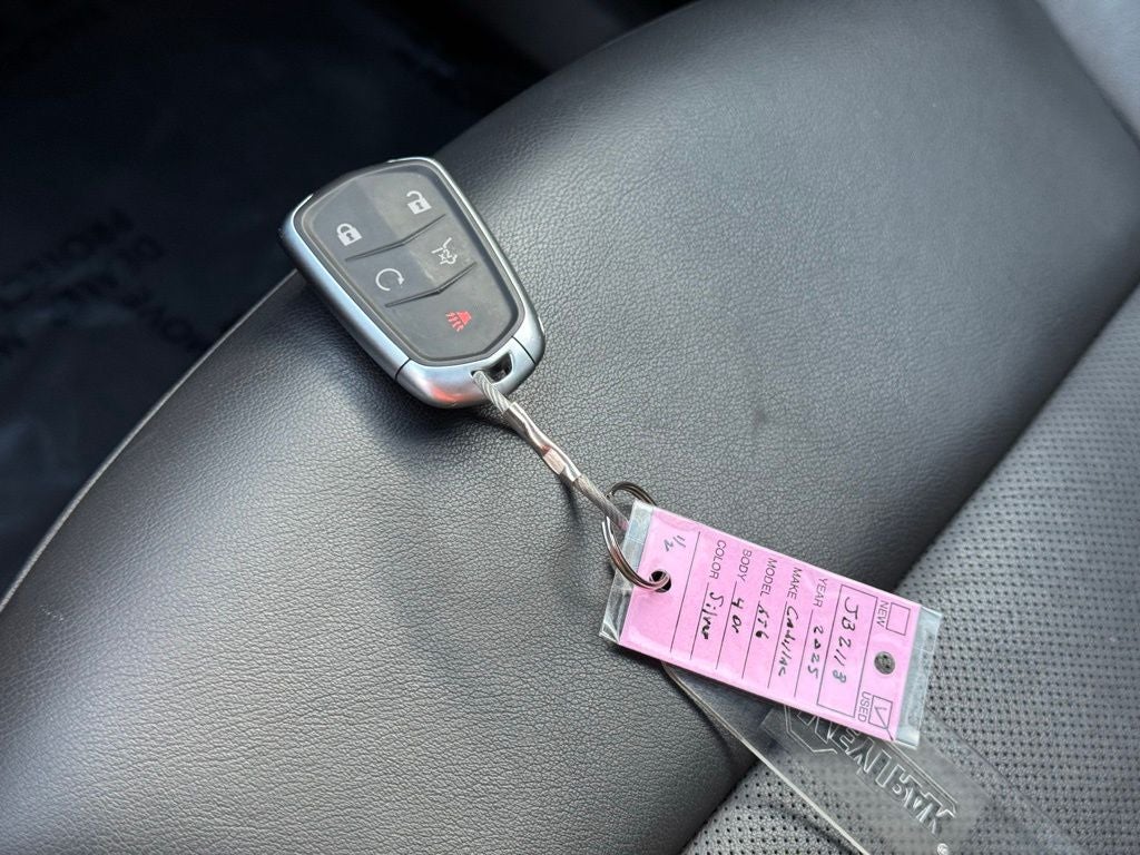 2025 Cadillac XT6 Premium Luxury