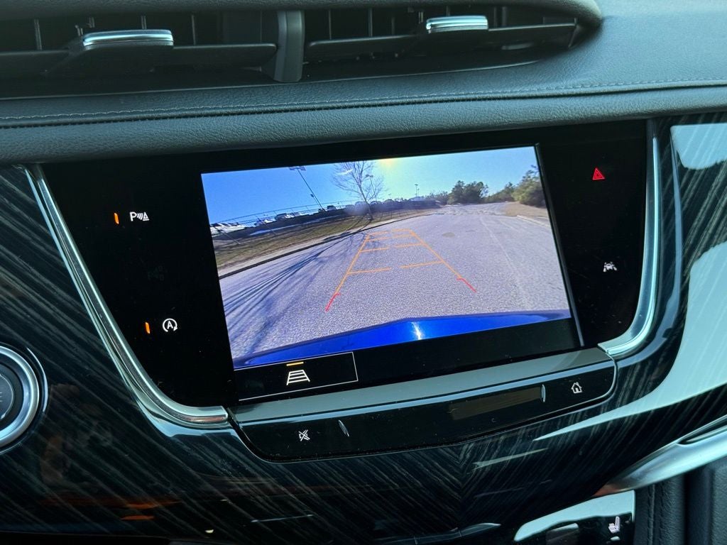 2025 Cadillac XT6 Premium Luxury