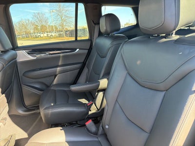 2025 Cadillac XT6 Premium Luxury