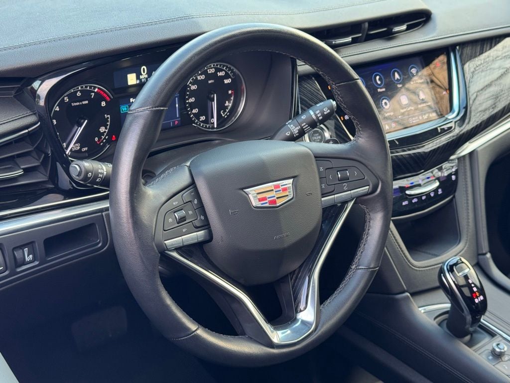 2025 Cadillac XT6 Premium Luxury