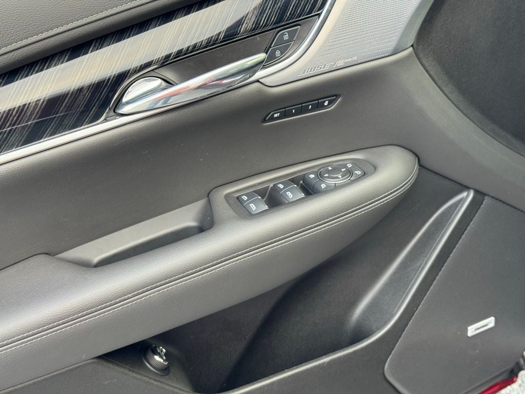 2025 Cadillac XT6 Premium Luxury