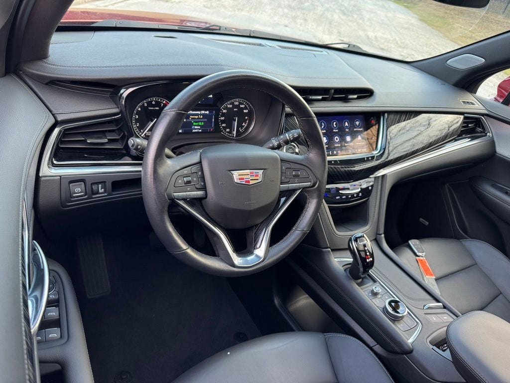 2025 Cadillac XT6 Premium Luxury