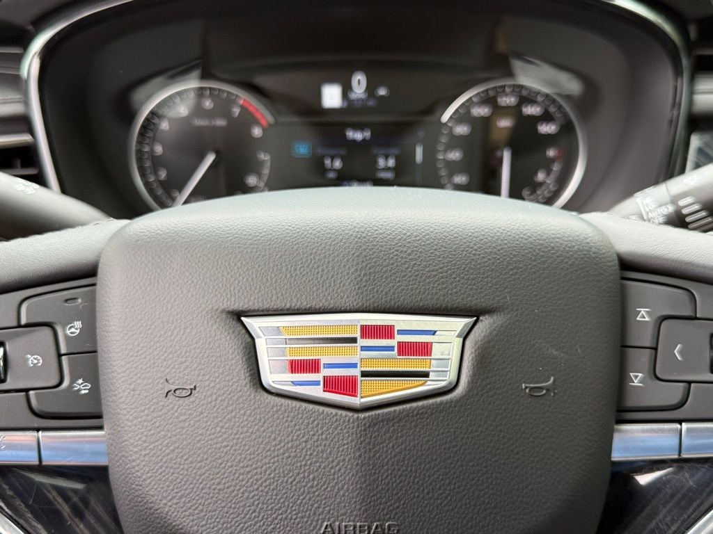 2024 Cadillac XT6 Premium Luxury