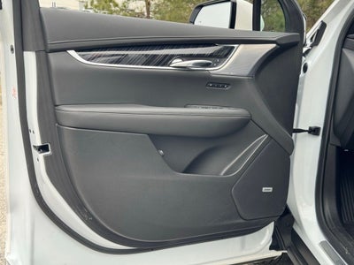 2025 Cadillac XT6 Premium Luxury