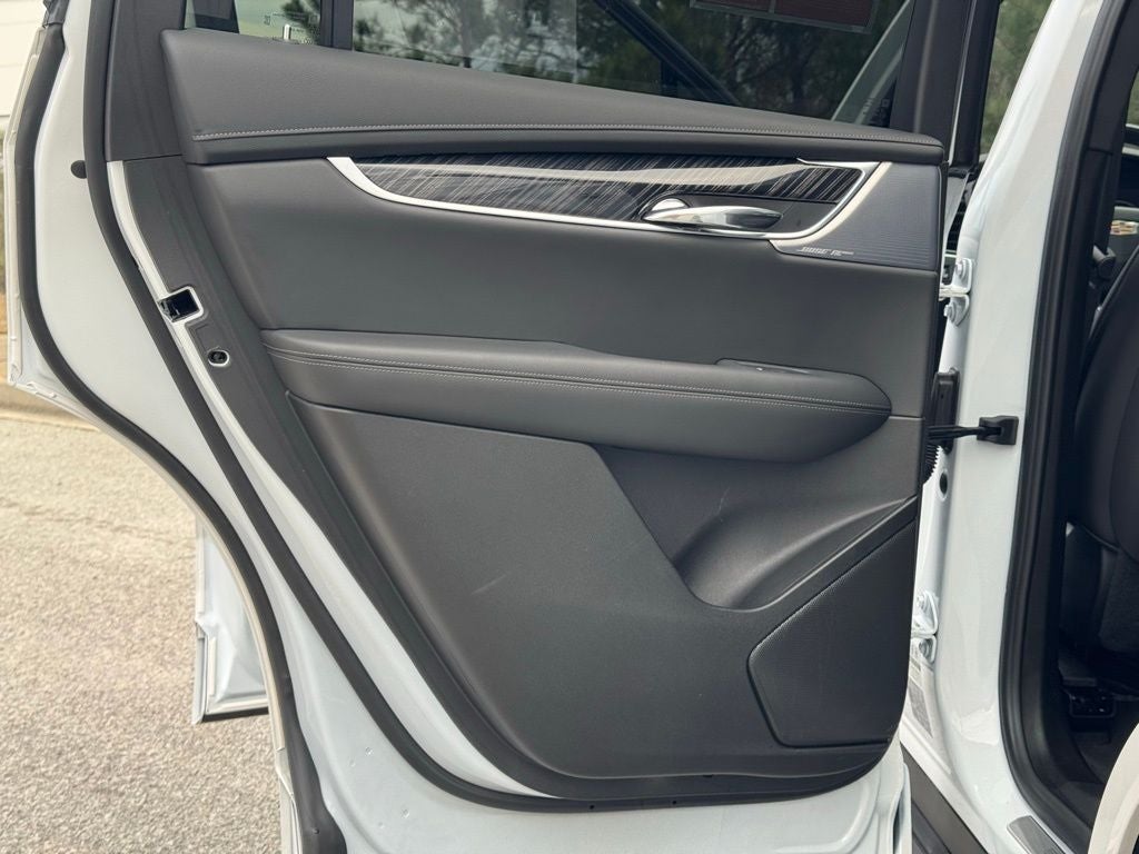 2025 Cadillac XT6 Premium Luxury