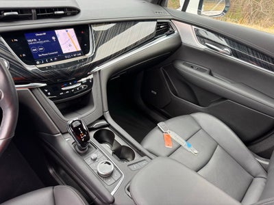 2025 Cadillac XT6 Premium Luxury