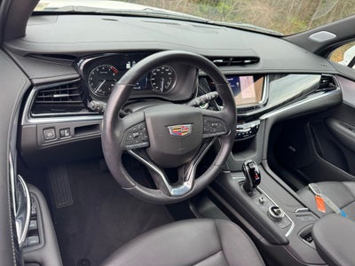 2025 Cadillac XT6 Premium Luxury