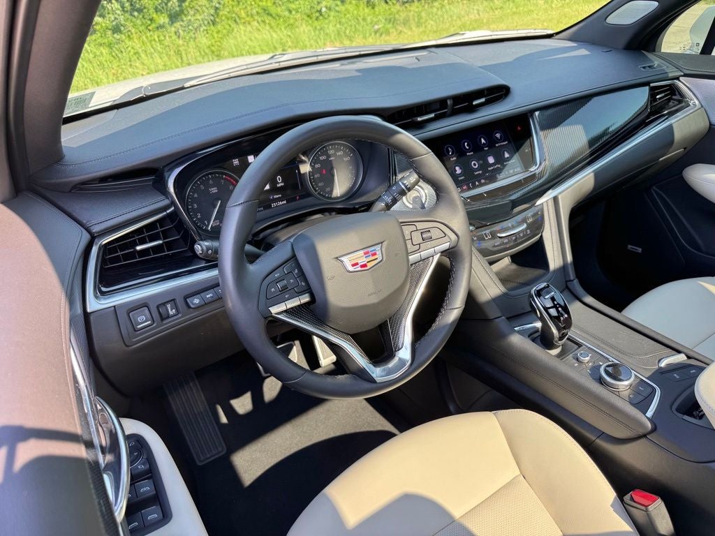 2023 Cadillac XT6 Sport