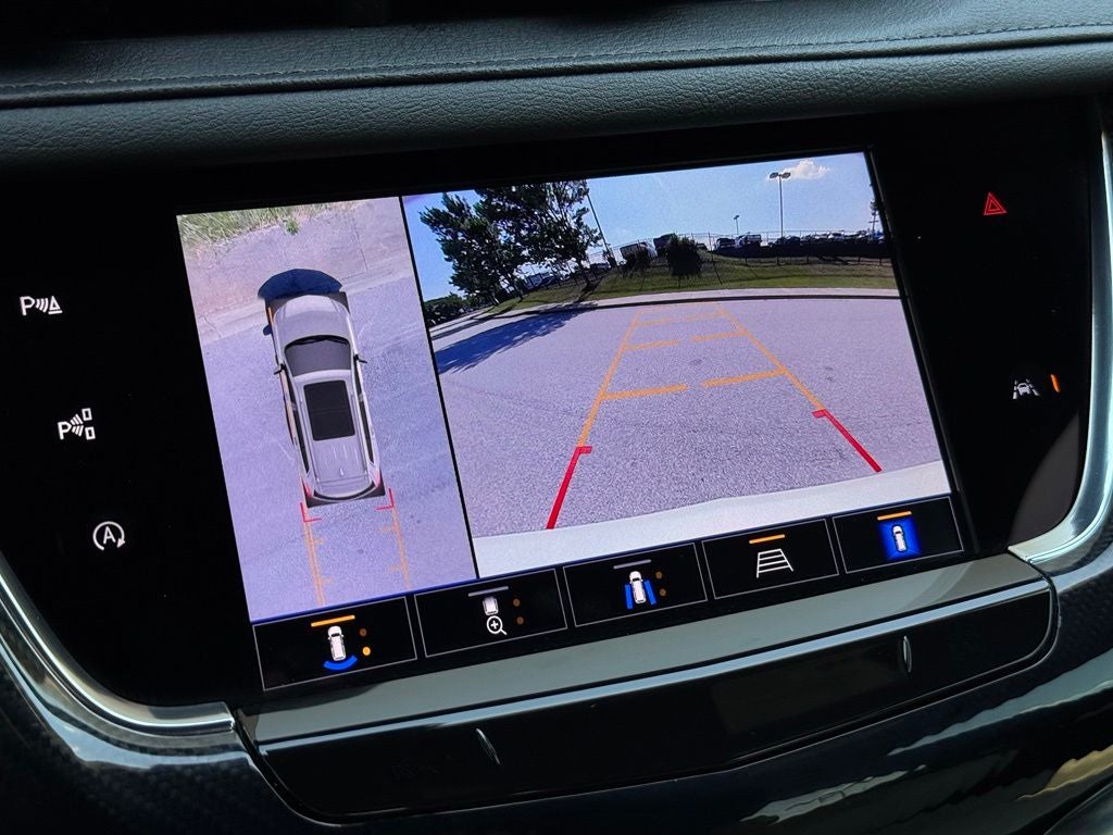 2023 Cadillac XT6 Sport