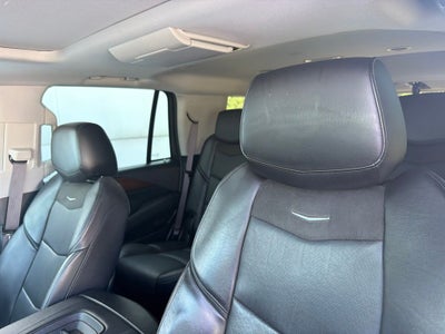 2017 Cadillac Escalade Luxury