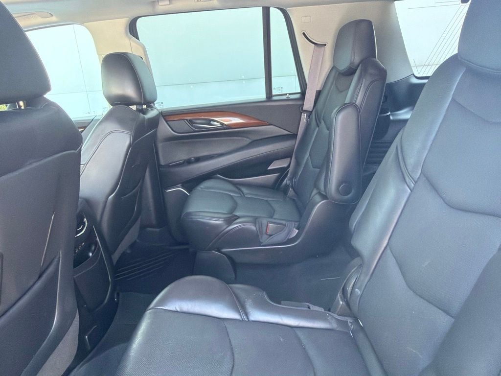 2017 Cadillac Escalade Luxury