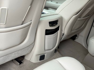 2017 Cadillac Escalade Luxury