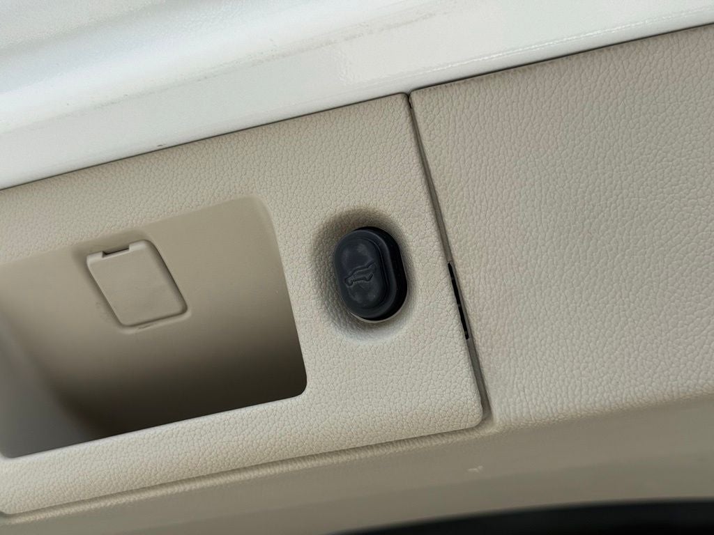 2020 Cadillac Escalade Premium Luxury