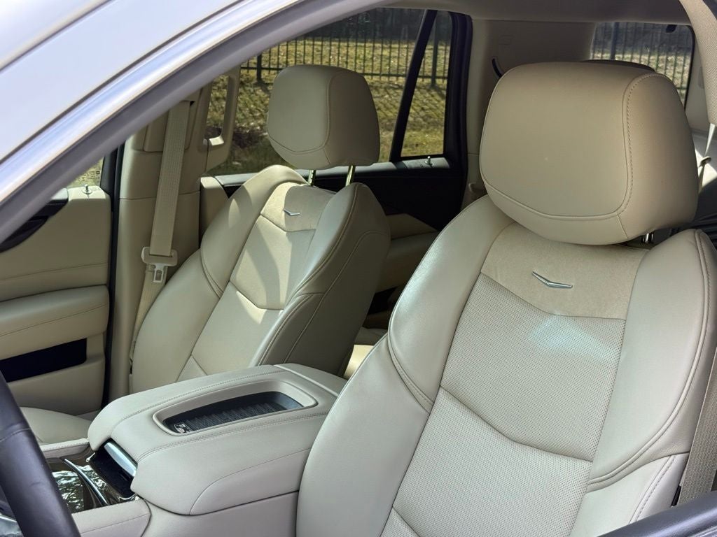 2020 Cadillac Escalade Premium Luxury