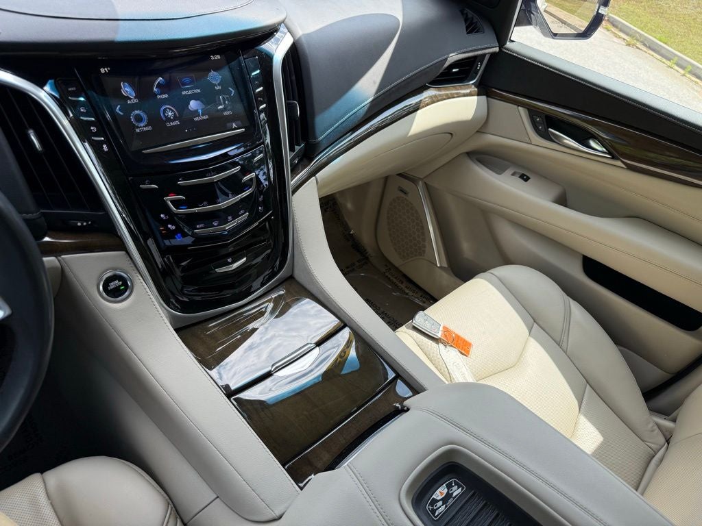 2020 Cadillac Escalade Premium Luxury