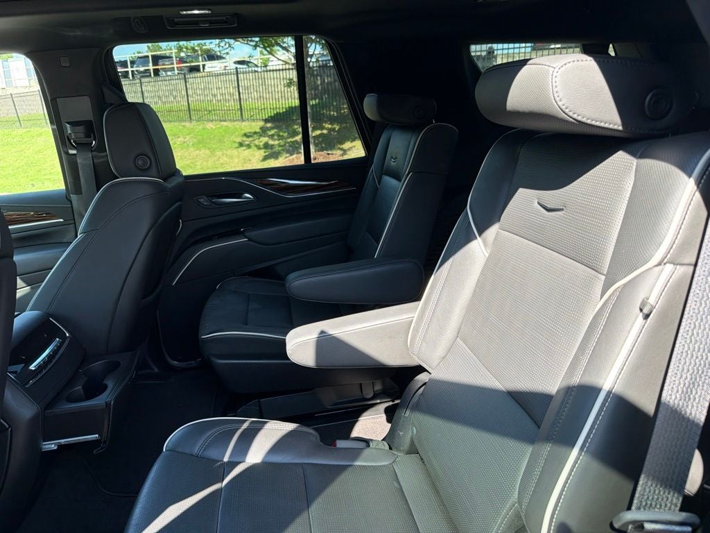 2024 Cadillac Escalade Premium Luxury
