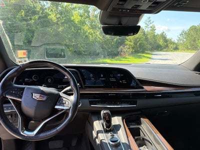 2024 Cadillac Escalade Premium Luxury