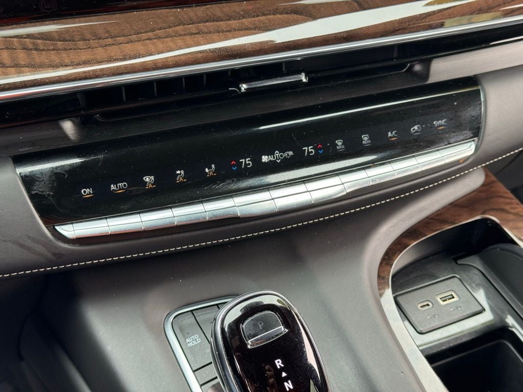 2021 Cadillac Escalade Premium Luxury Platinum