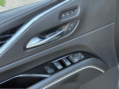 2023 Cadillac Escalade Sport
