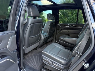 2023 Cadillac Escalade Sport