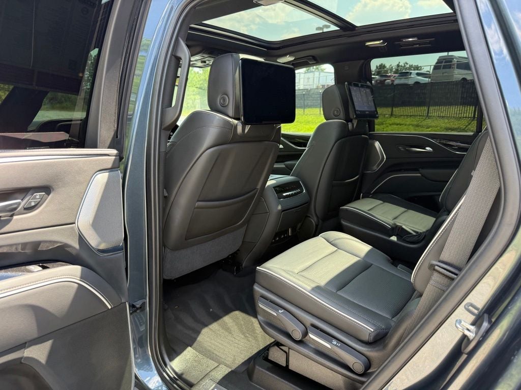 2021 Cadillac Escalade Sport