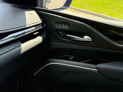 2021 Cadillac Escalade Sport