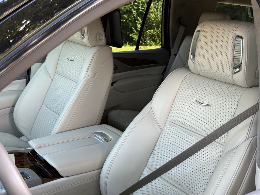 2024 Cadillac Escalade Sport Platinum