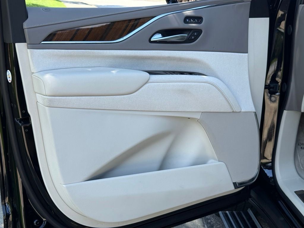 2024 Cadillac Escalade Sport Platinum
