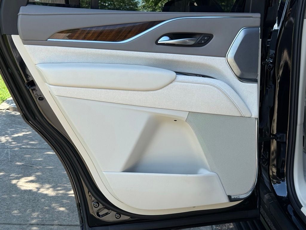 2024 Cadillac Escalade Sport Platinum