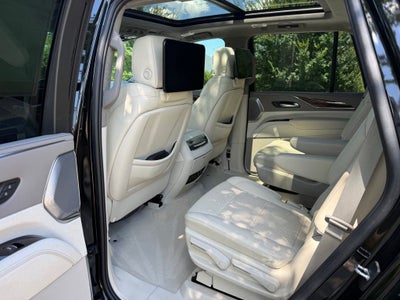 2024 Cadillac Escalade Sport Platinum