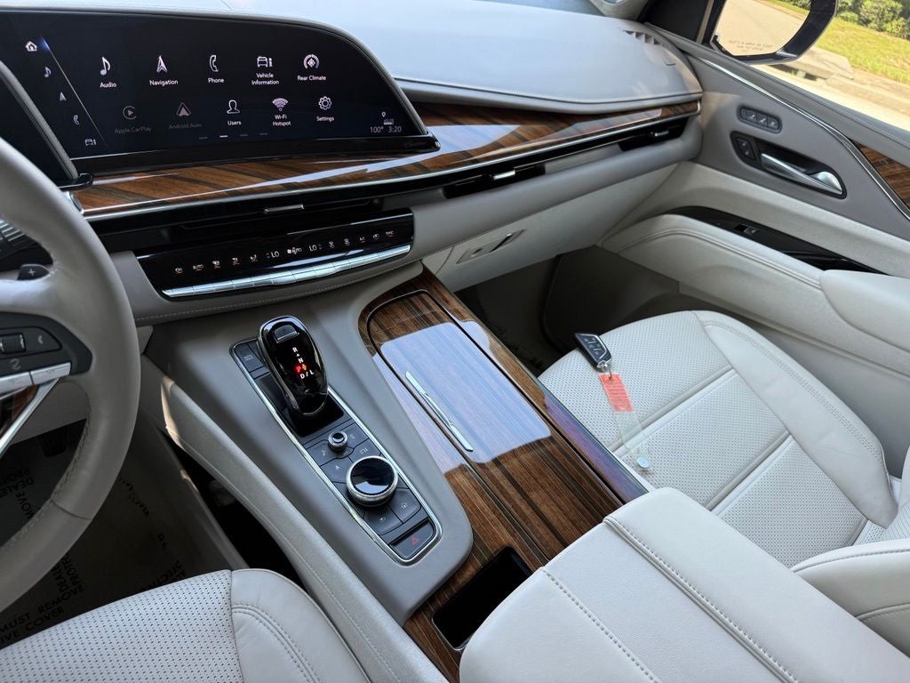 2024 Cadillac Escalade Sport Platinum