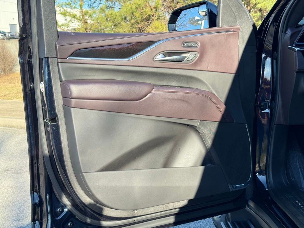 2022 Cadillac Escalade Sport Platinum