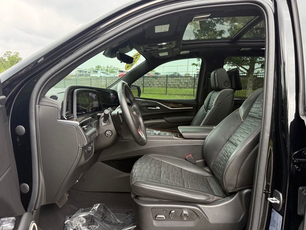 2021 Cadillac Escalade ESV Sport Platinum
