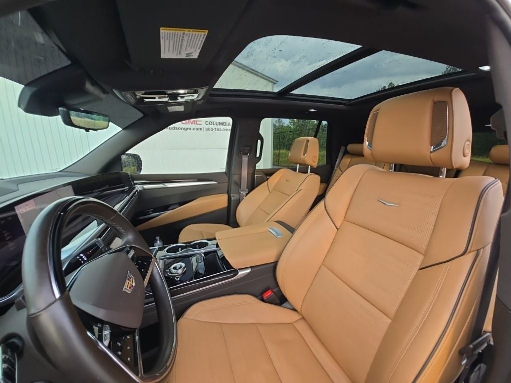 2025 Cadillac Escalade Premium Luxury