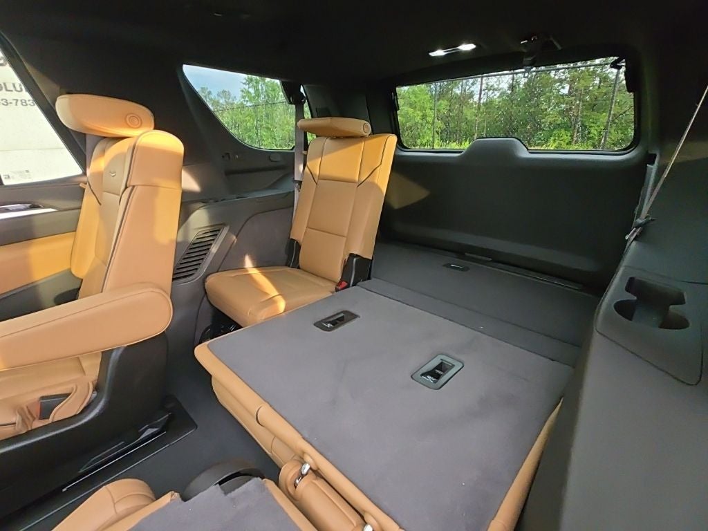 2025 Cadillac Escalade Premium Luxury