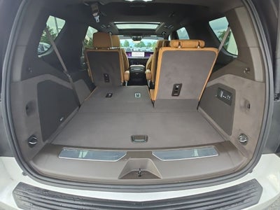 2025 Cadillac Escalade Premium Luxury