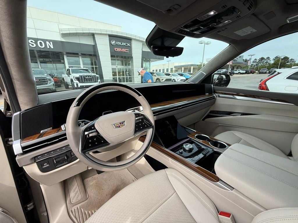 2025 Cadillac Escalade Premium Luxury Platinum