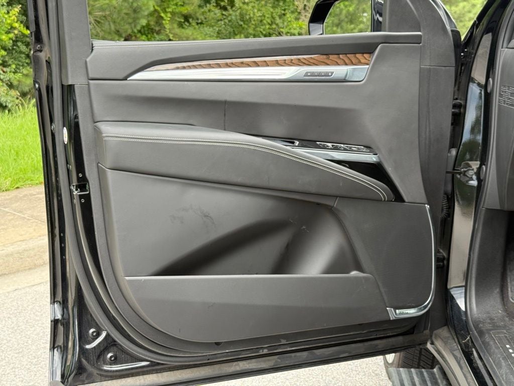 2025 Cadillac Escalade Premium Luxury Platinum