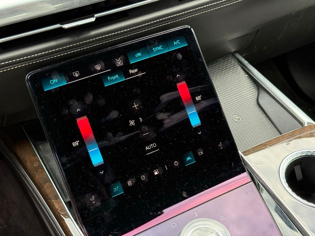 2025 Cadillac Escalade Premium Luxury Platinum