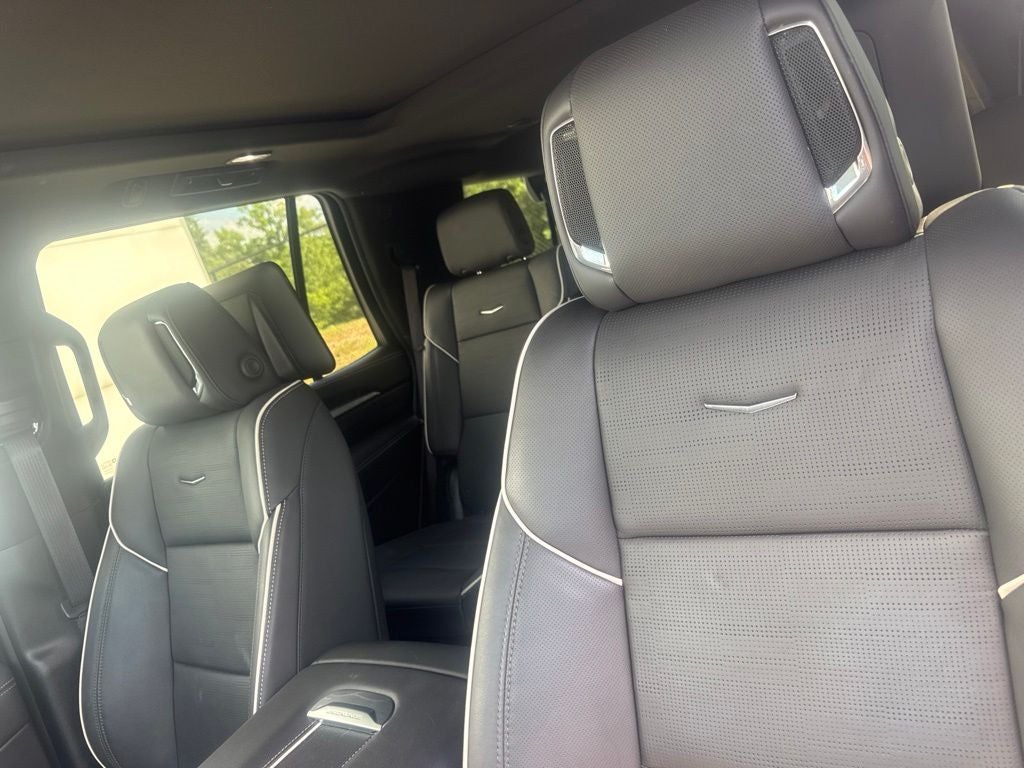 2025 Cadillac Escalade Sport