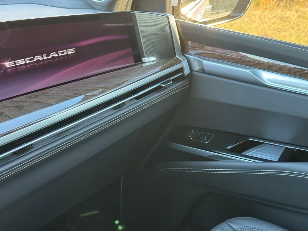 2025 Cadillac Escalade Sport Platinum
