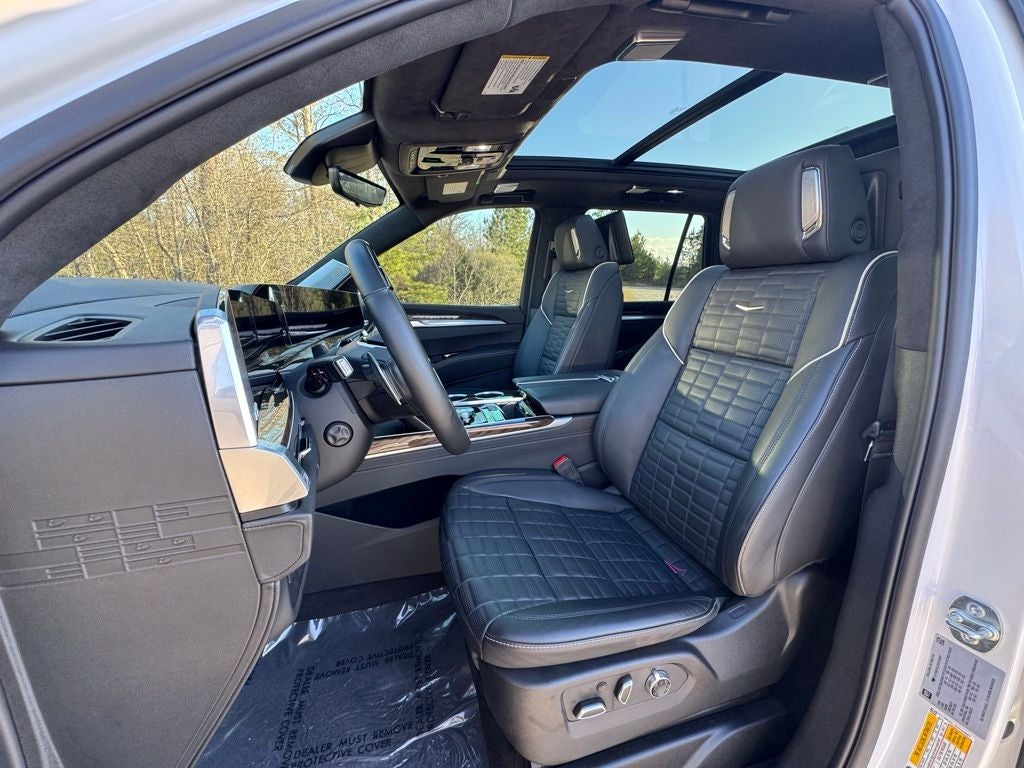 2025 Cadillac Escalade Sport Platinum