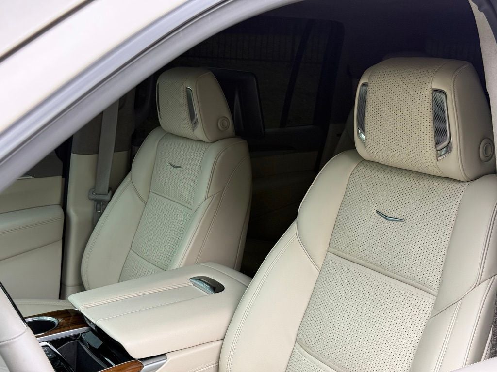 2025 Cadillac Escalade ESV Sport Platinum