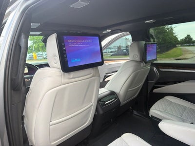 2025 Cadillac Escalade ESV Sport Platinum