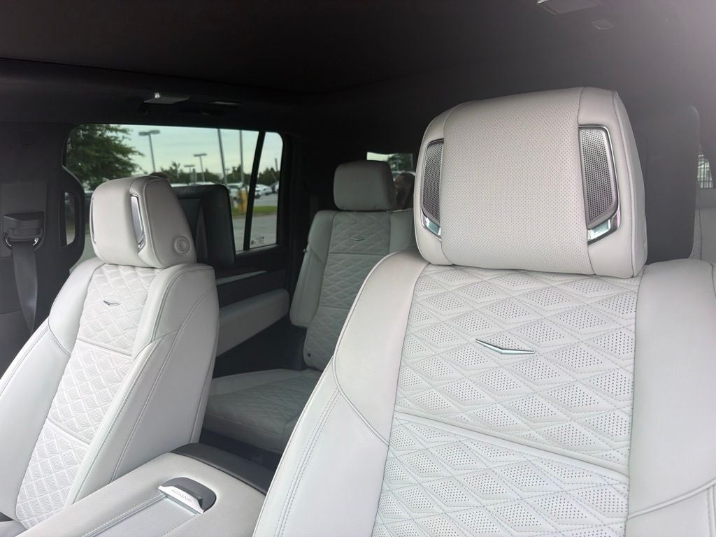 2025 Cadillac Escalade ESV Sport Platinum