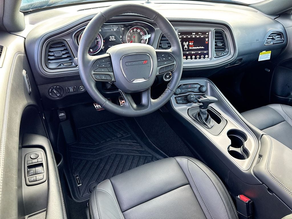 2023 Dodge Challenger SXT