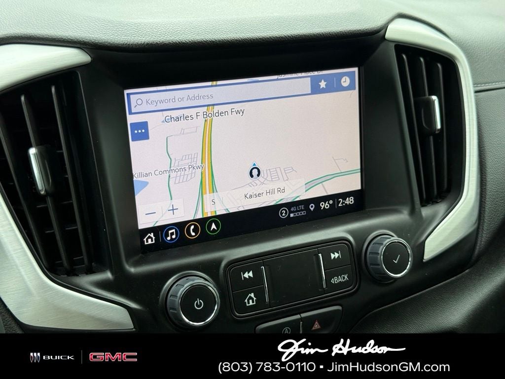 2023 GMC Terrain SLT