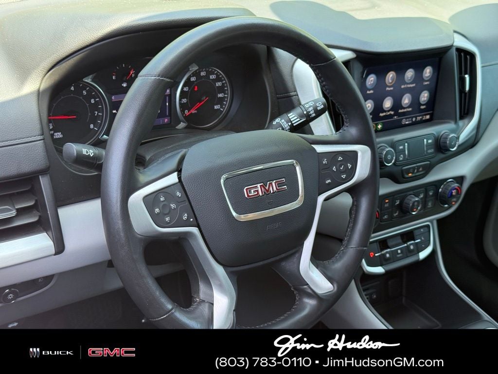 2022 GMC Terrain SLT