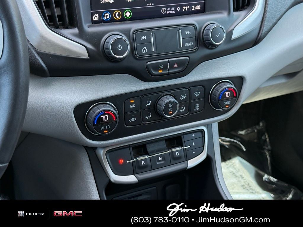 2022 GMC Terrain SLT