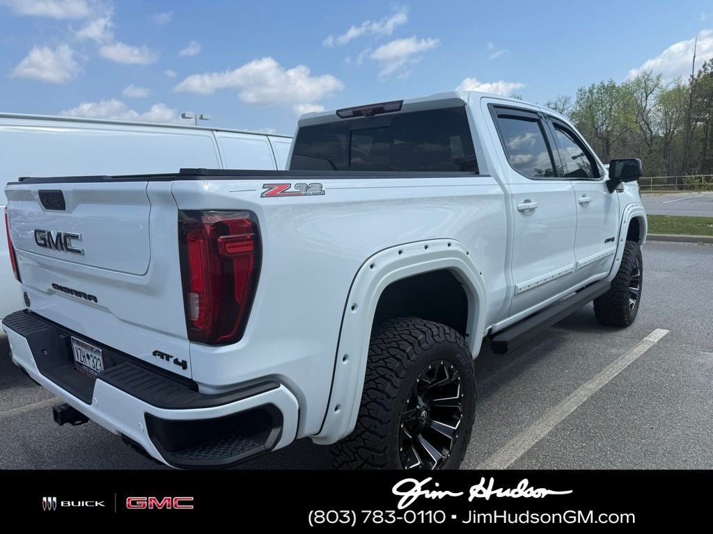 2022 GMC Sierra 1500 Limited AT4